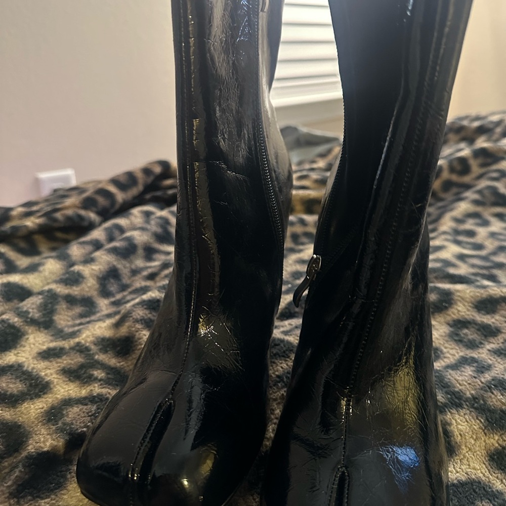 Fashion Nova Glossy Black Heeled Boots - Picture 3 of 3